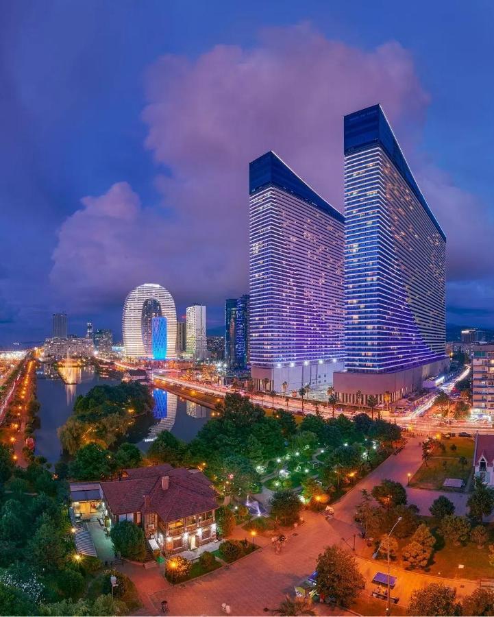 Luxury Sea View Apartments In Orbi City Μπατούμι Εξωτερικό φωτογραφία